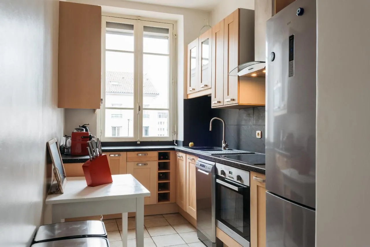 DIFY Universités - Bord du Rhône Lyon Appartement